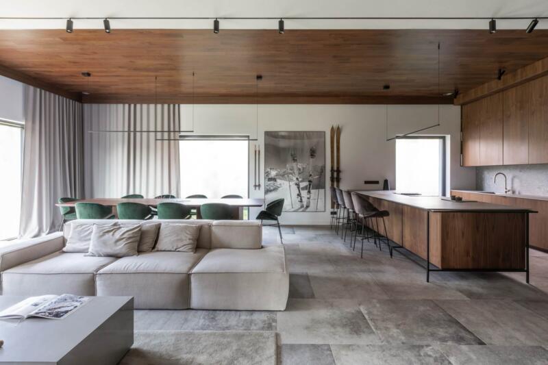 未明确提及（有400平住宅,GO PORT Śrem健身俱乐部等案例）-12