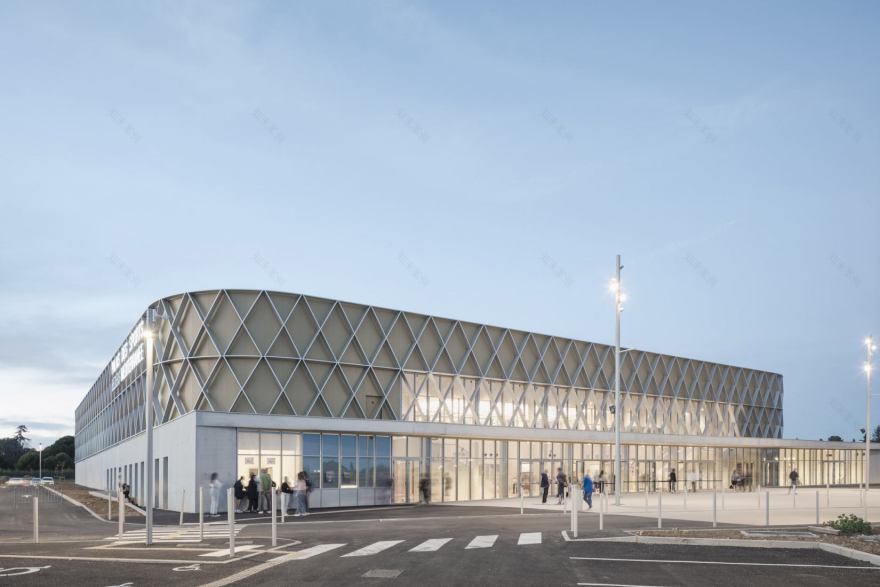 贝济耶体育宫丨法国丨全景建筑事务所(Panorama Architecture)-29