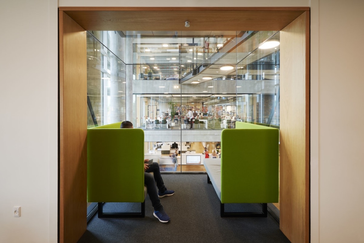 丹麦 VUC Aabenraa 大学动态学习空间丨ZENI arkitekter-18