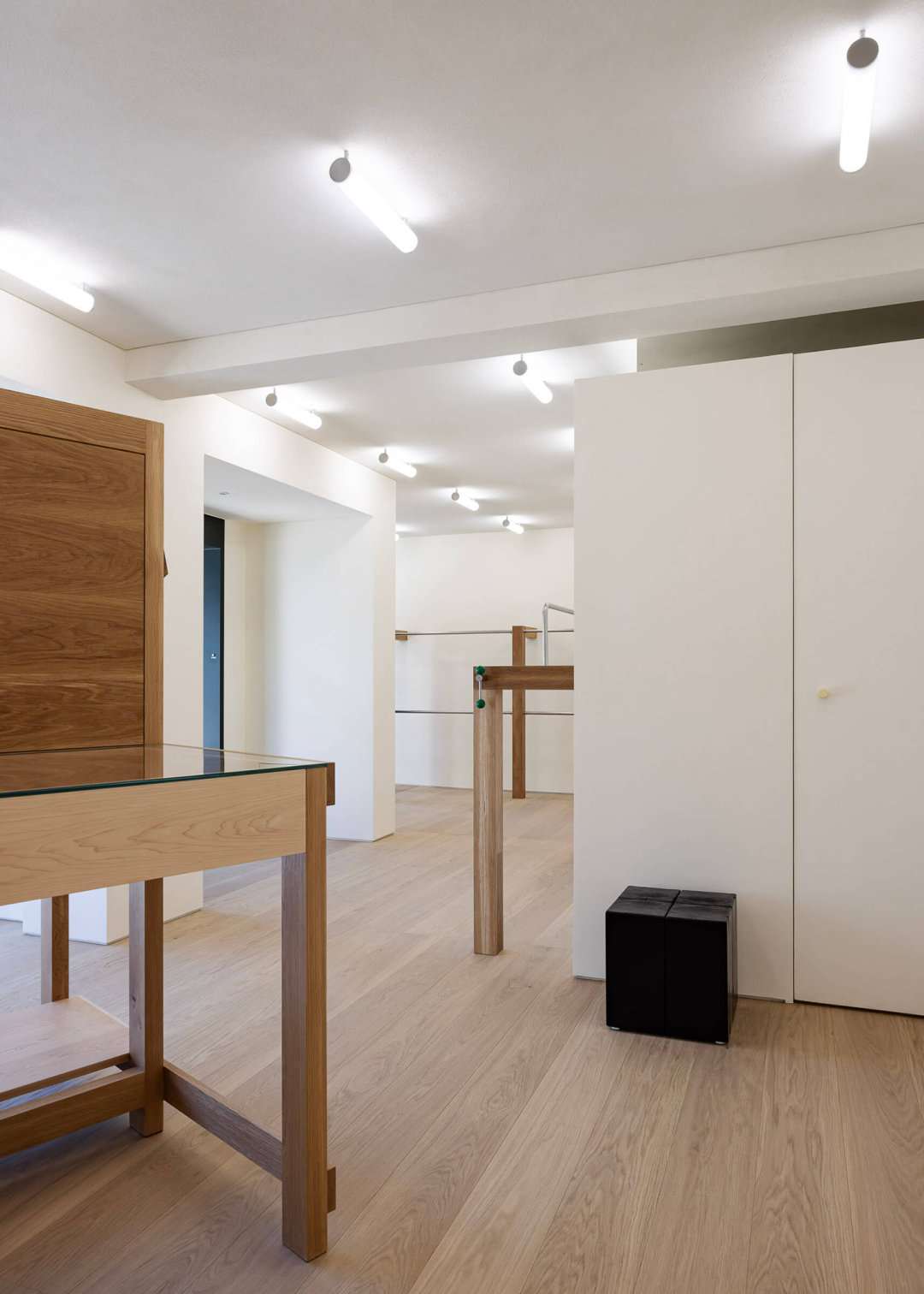 韩国  Creative Studio Unravel 10 个先锋设计 -161