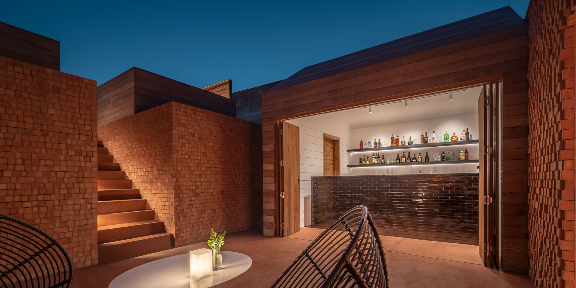 Baan Pomphet Hotel and Restaurant / onion-22