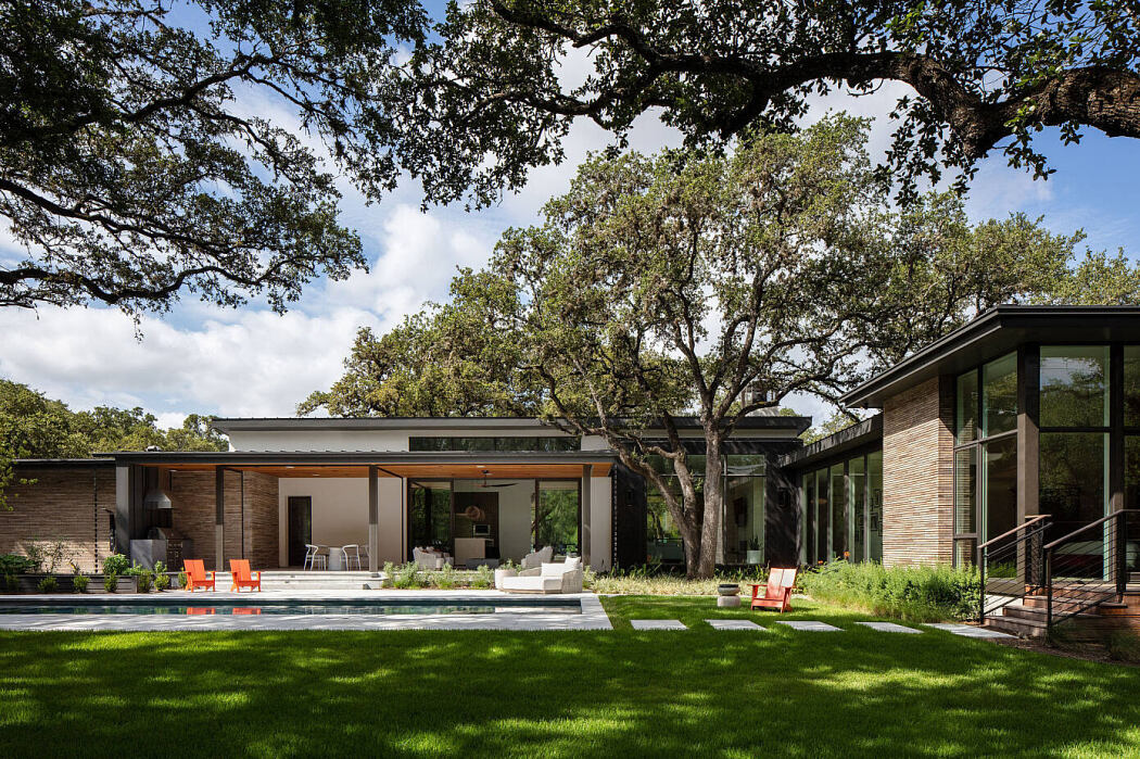 奥斯汀巴顿山庄丨美国奥斯汀丨Larue Architects-1