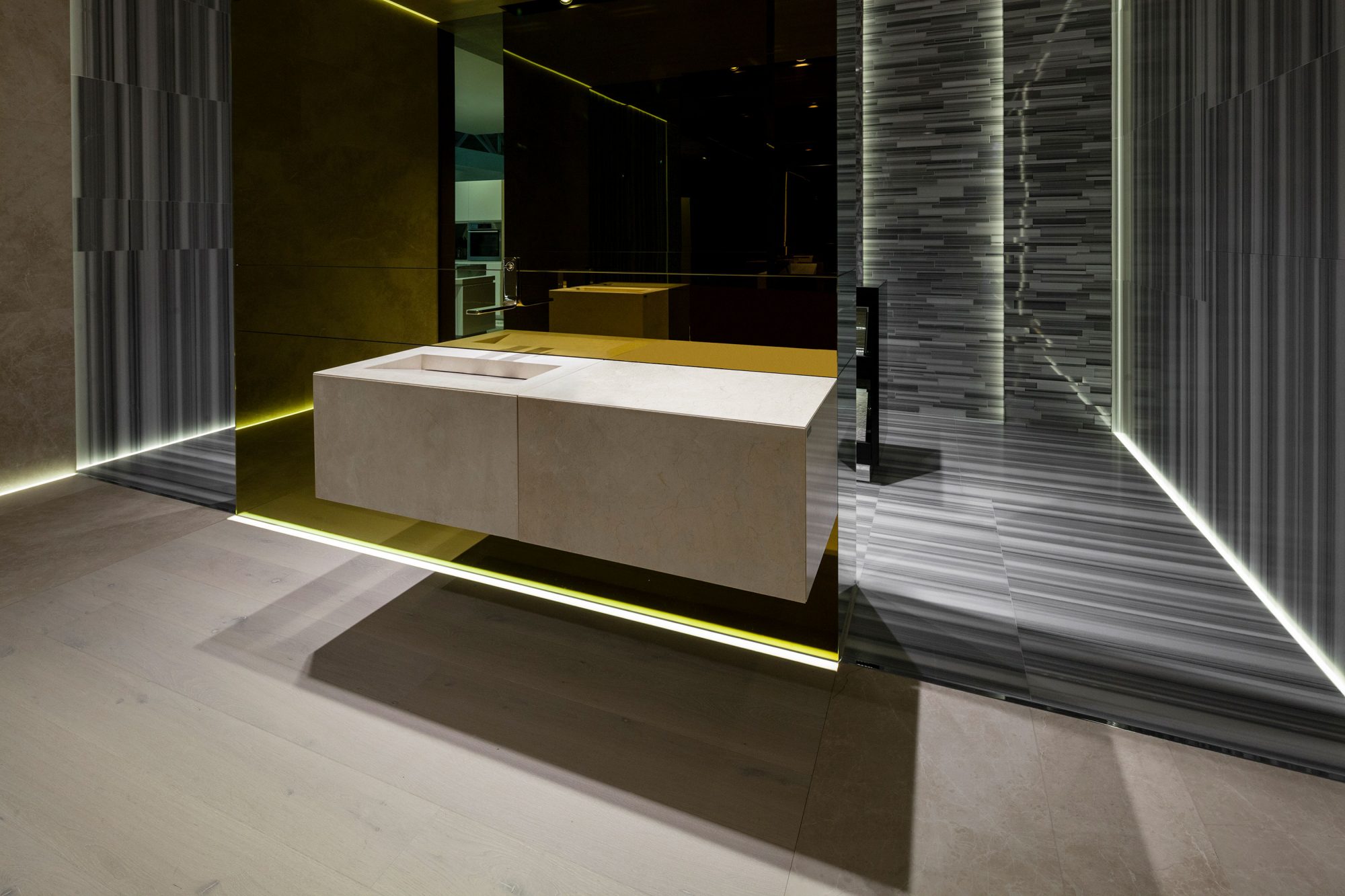 CERSAIE Stand Ramón Esteve-1