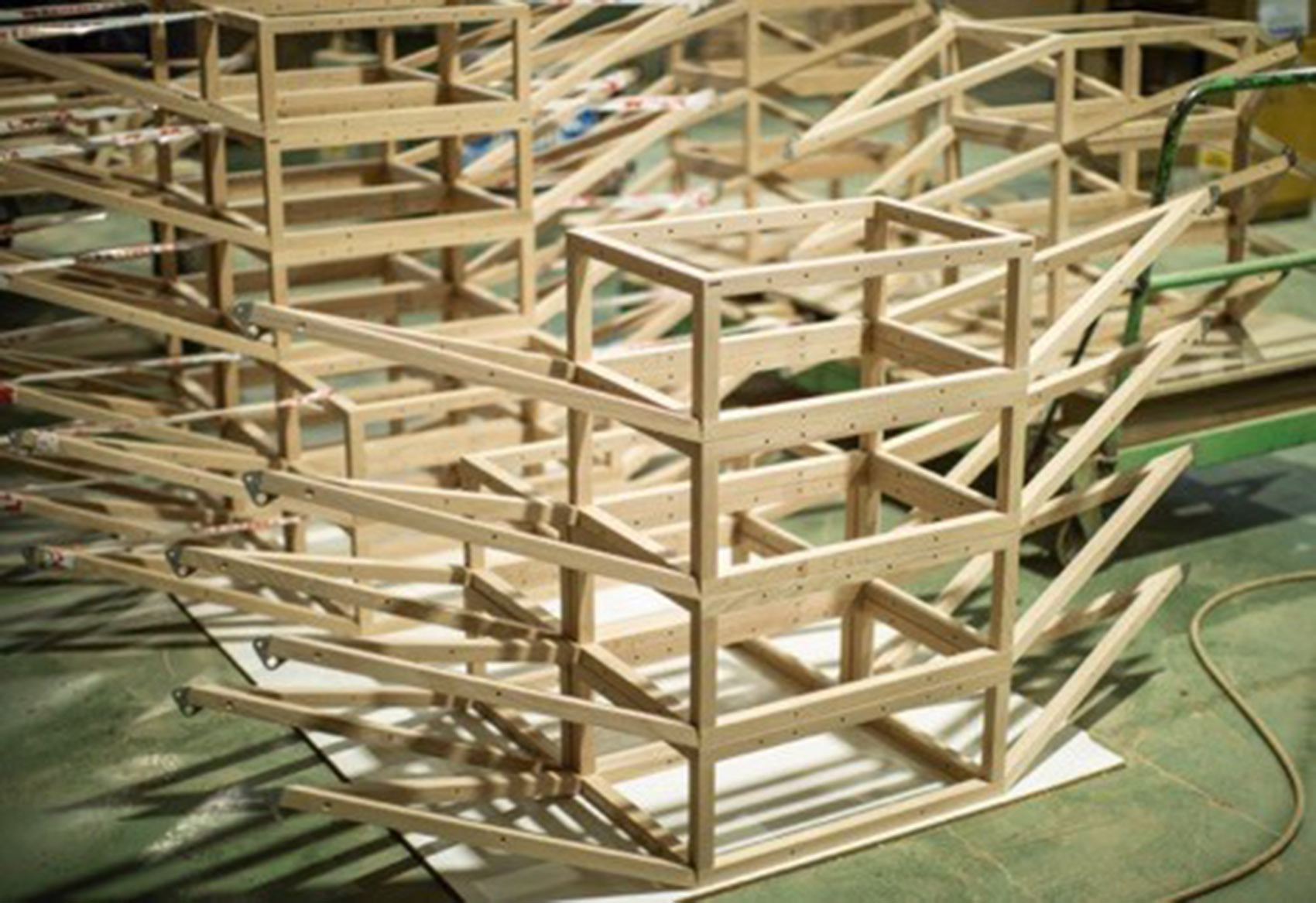 “编织建筑”建筑元素，意大利威尼斯双年展 / EMBT-54