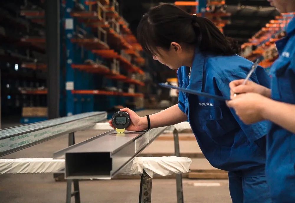 主流媒体刷屏丨中建深装为埃及“新金字塔”披上“防晒衣”-59