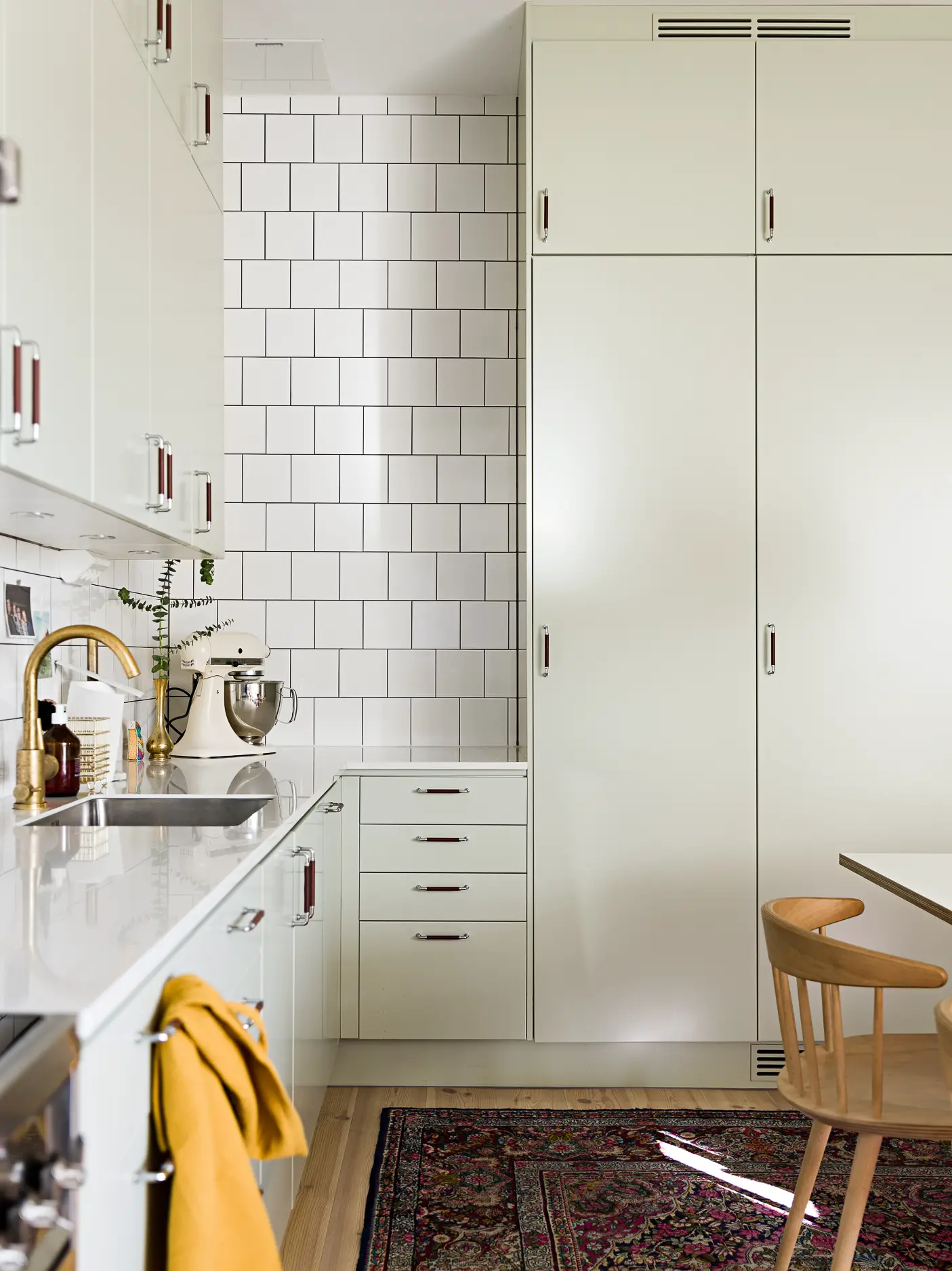 旧校舍的个性斯堪的纳维亚风格改造-4