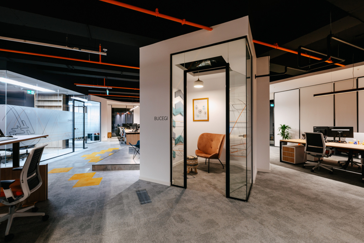 河床技术公司克卢日· 纳波卡办公室-18