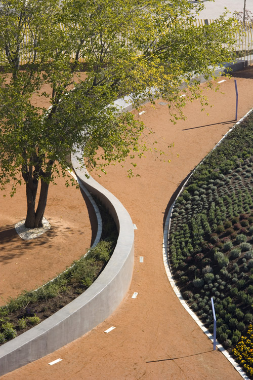 西班牙格兰纳达 ERAS DE CRISTO 公共空间设计-12