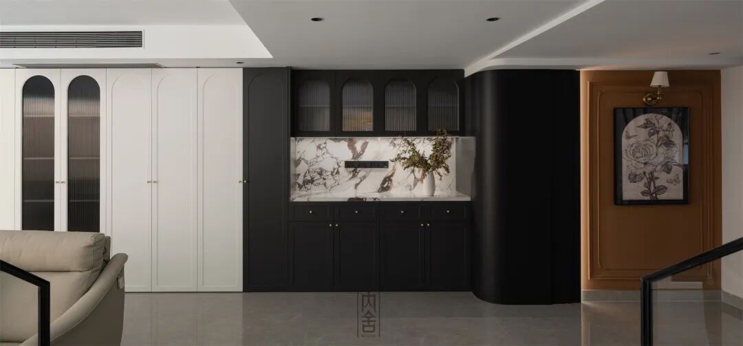 内舍软装丨235㎡下叠法式混搭风，赋予空间由线条、色彩、层次激发出的趣味碰撞！-14