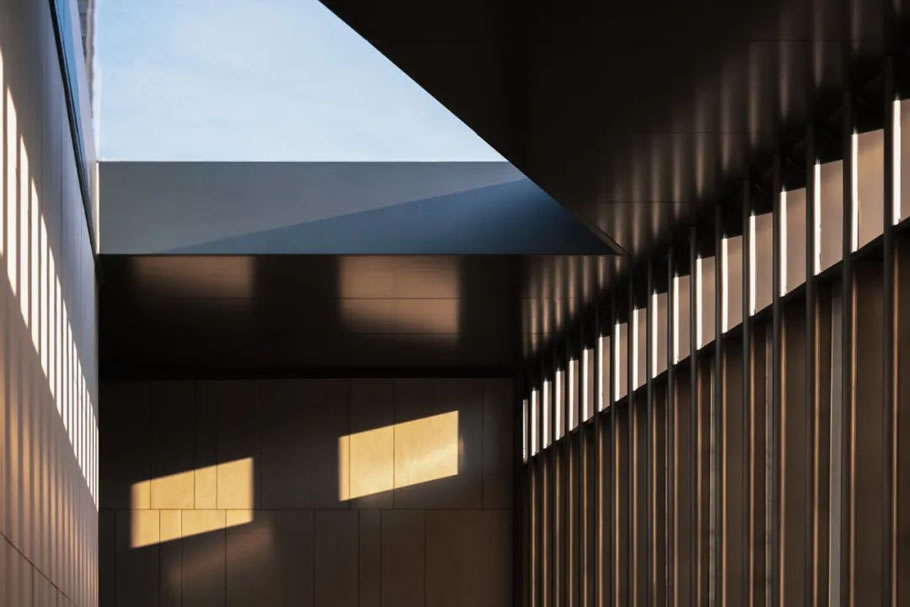 昆明·鳳起蘭庭丨中国昆明丨LANDAU朗道国际设计,澜加(杭州)建筑设计事务所有限公司-17