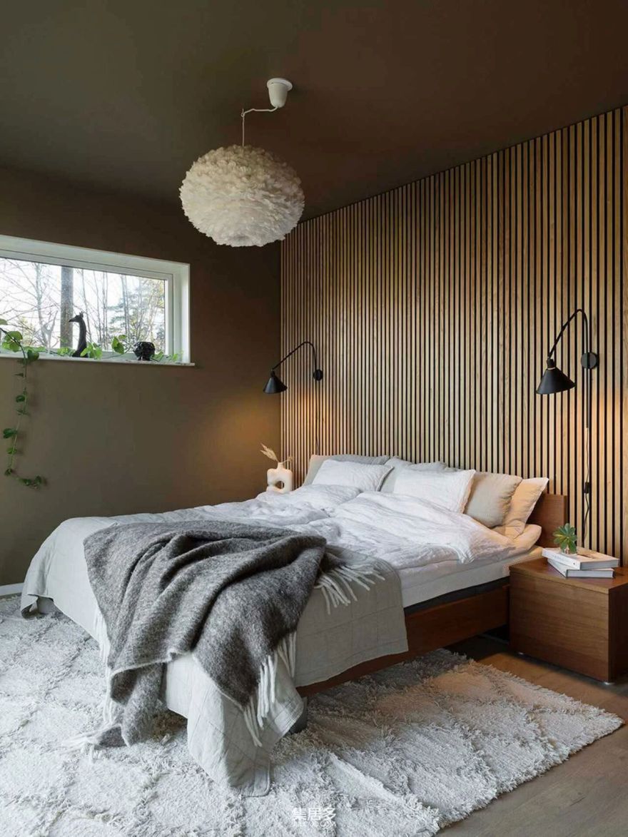 瑞典森林中的现代谷仓风小屋丨当地知名的建筑师和设计师-13