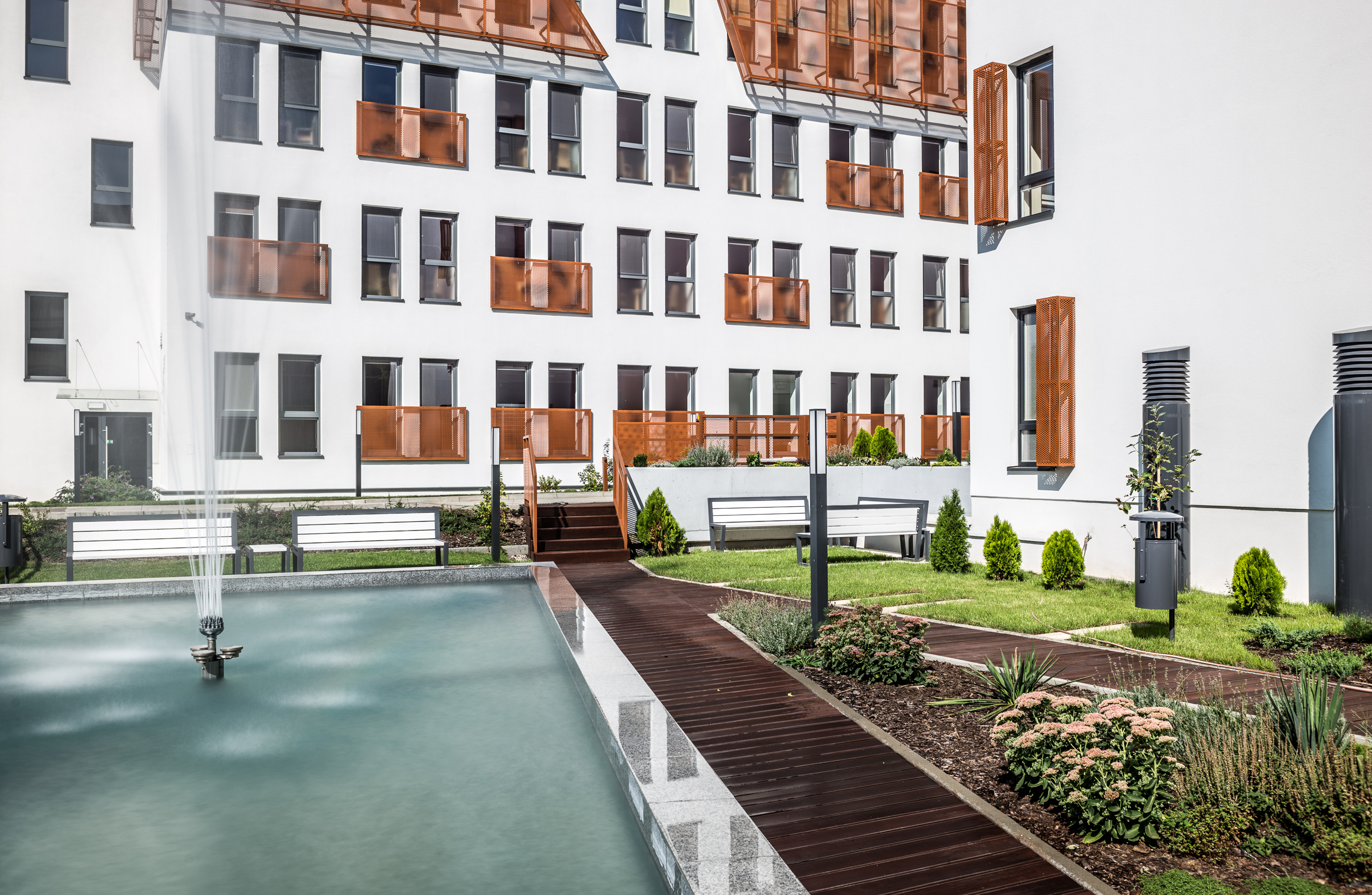 波兰老年医疗酒店综合体设计-32