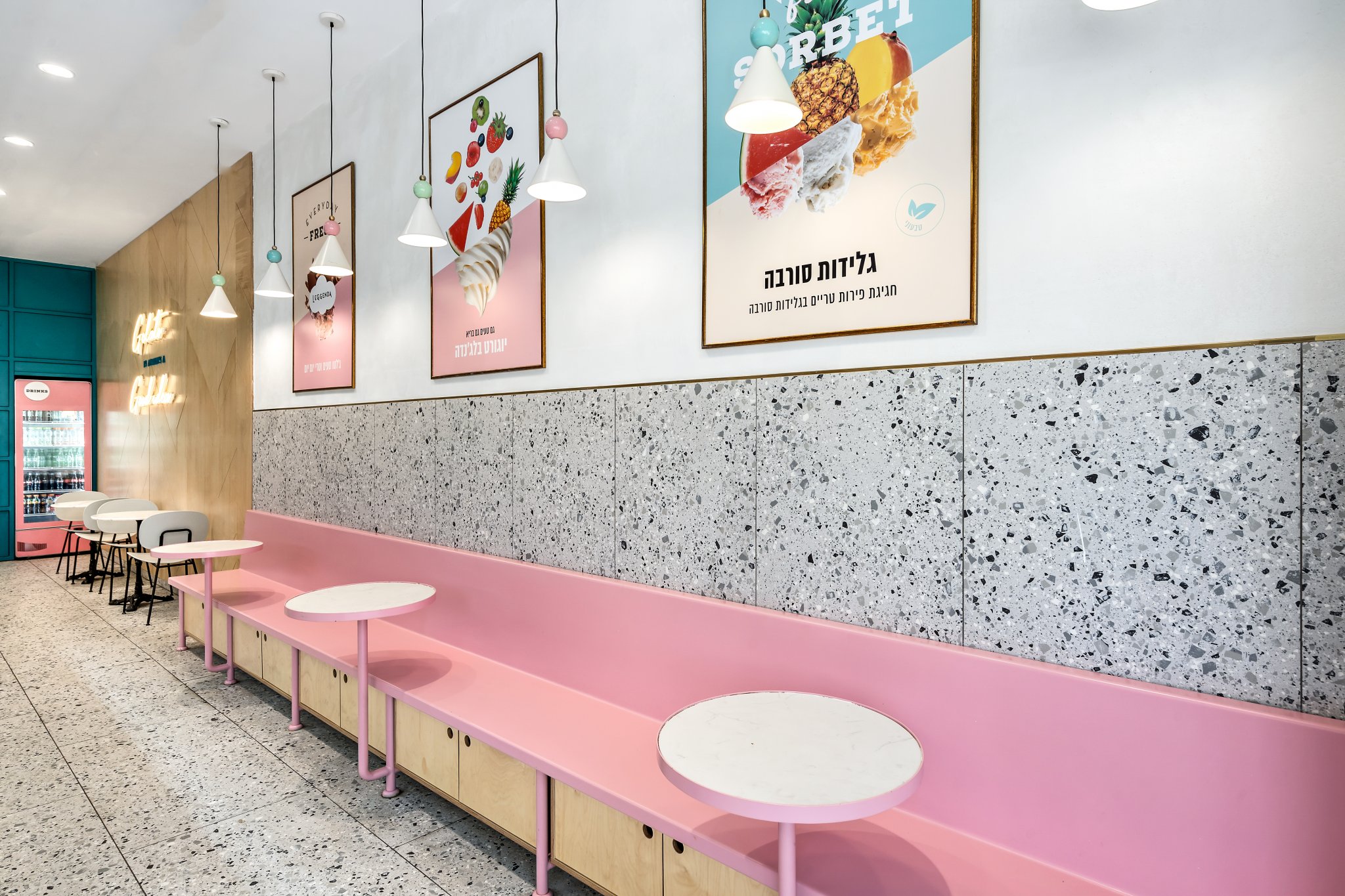 Leggenda Gelato&Yogurt · 现代都市冰淇淋店设计-12