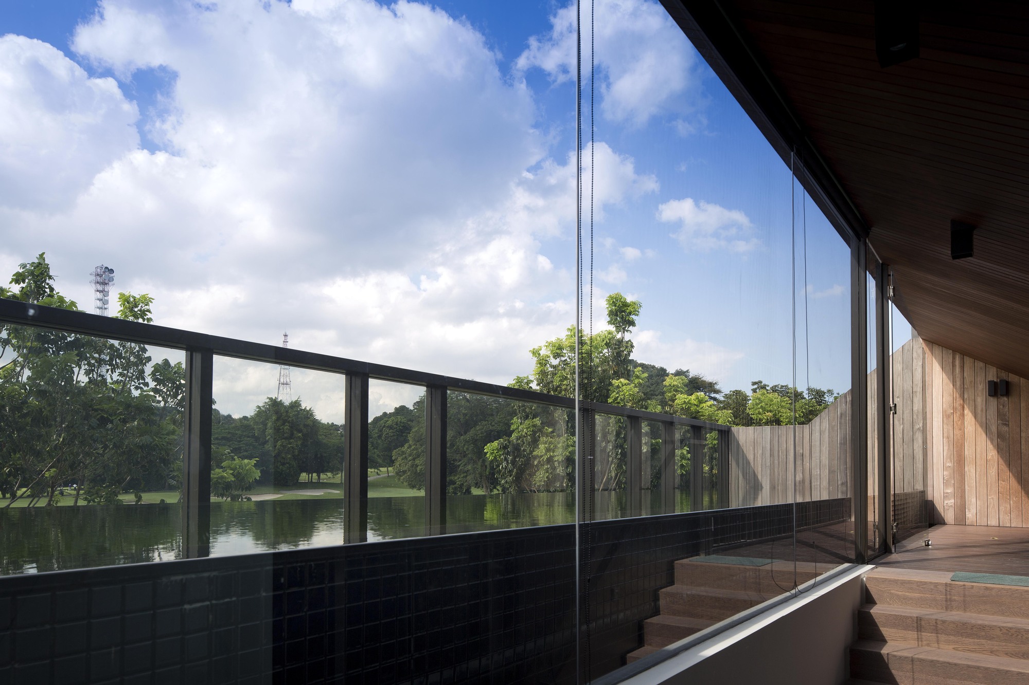 新加坡绿色“反摔”建筑-26