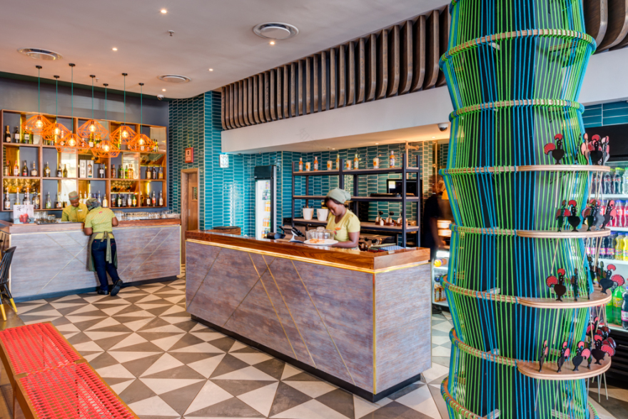 Nando's Maponya Mall 餐厅设计丨南非丨Design Partnership-6