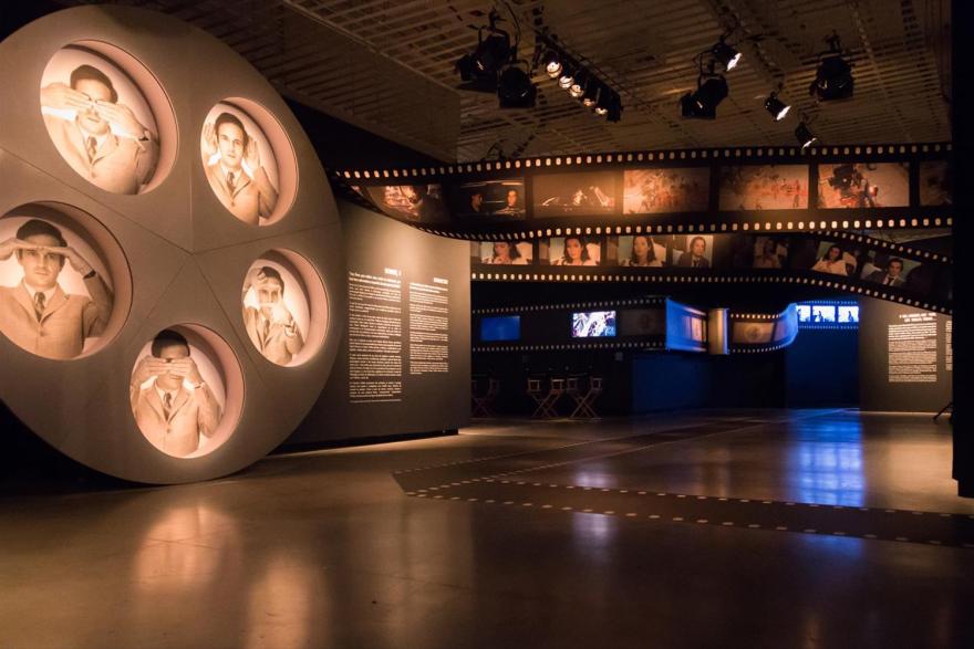 沉浸式的特吕弗电影展-1