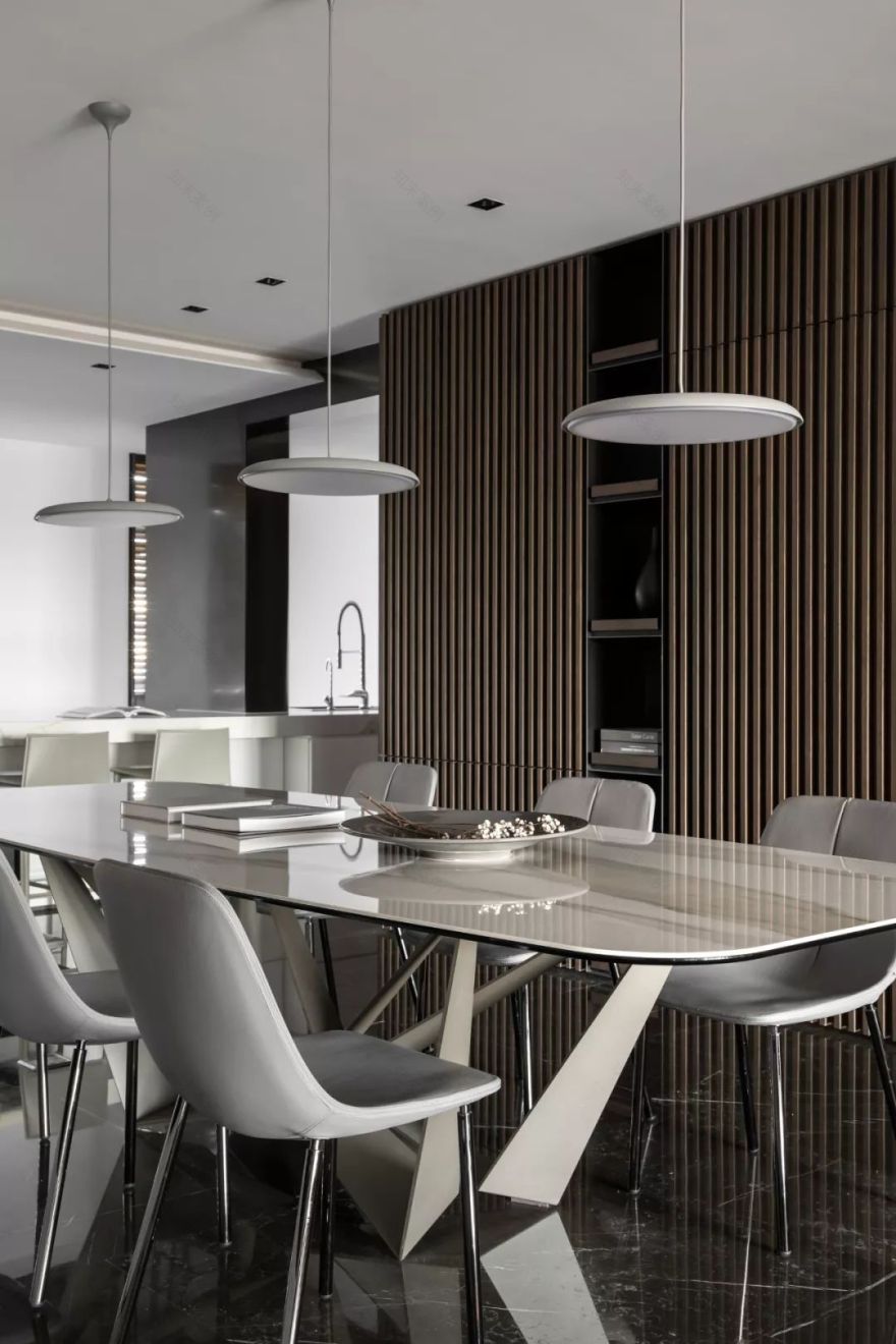 安静大地灰,回归奇妙的自然质感 唐忠汉-46