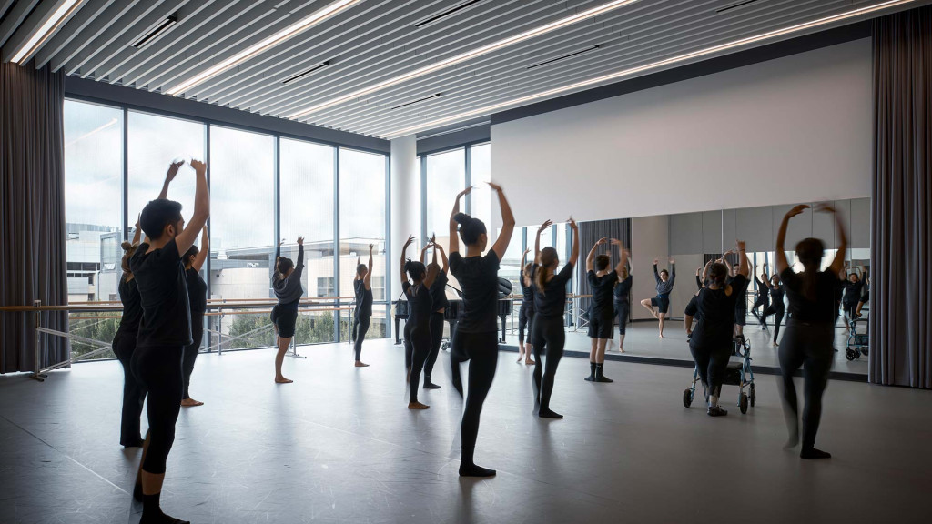 圣塔莫尼卡学院核心性能中心-5