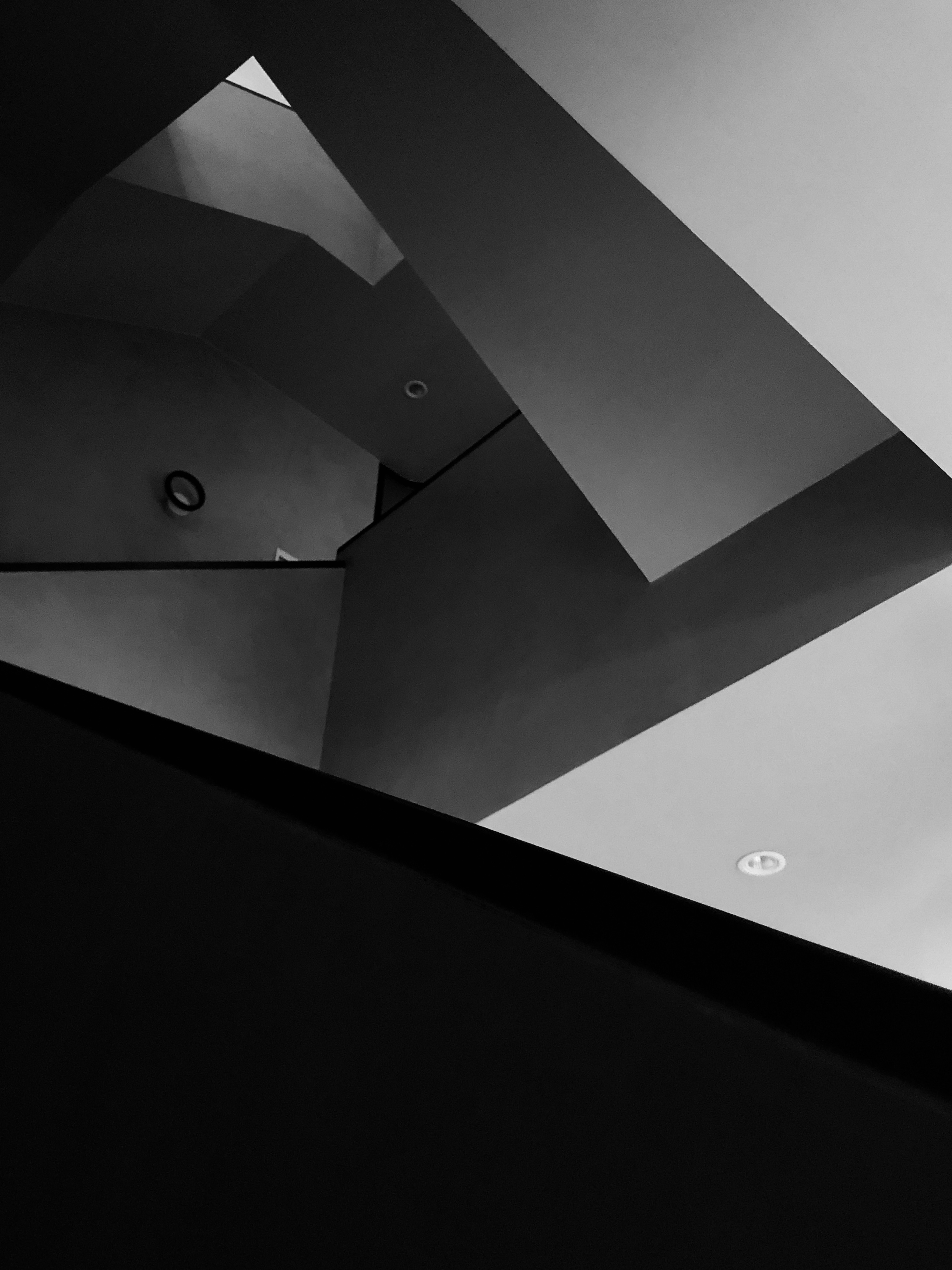 SOMETHINGSaroundme-1