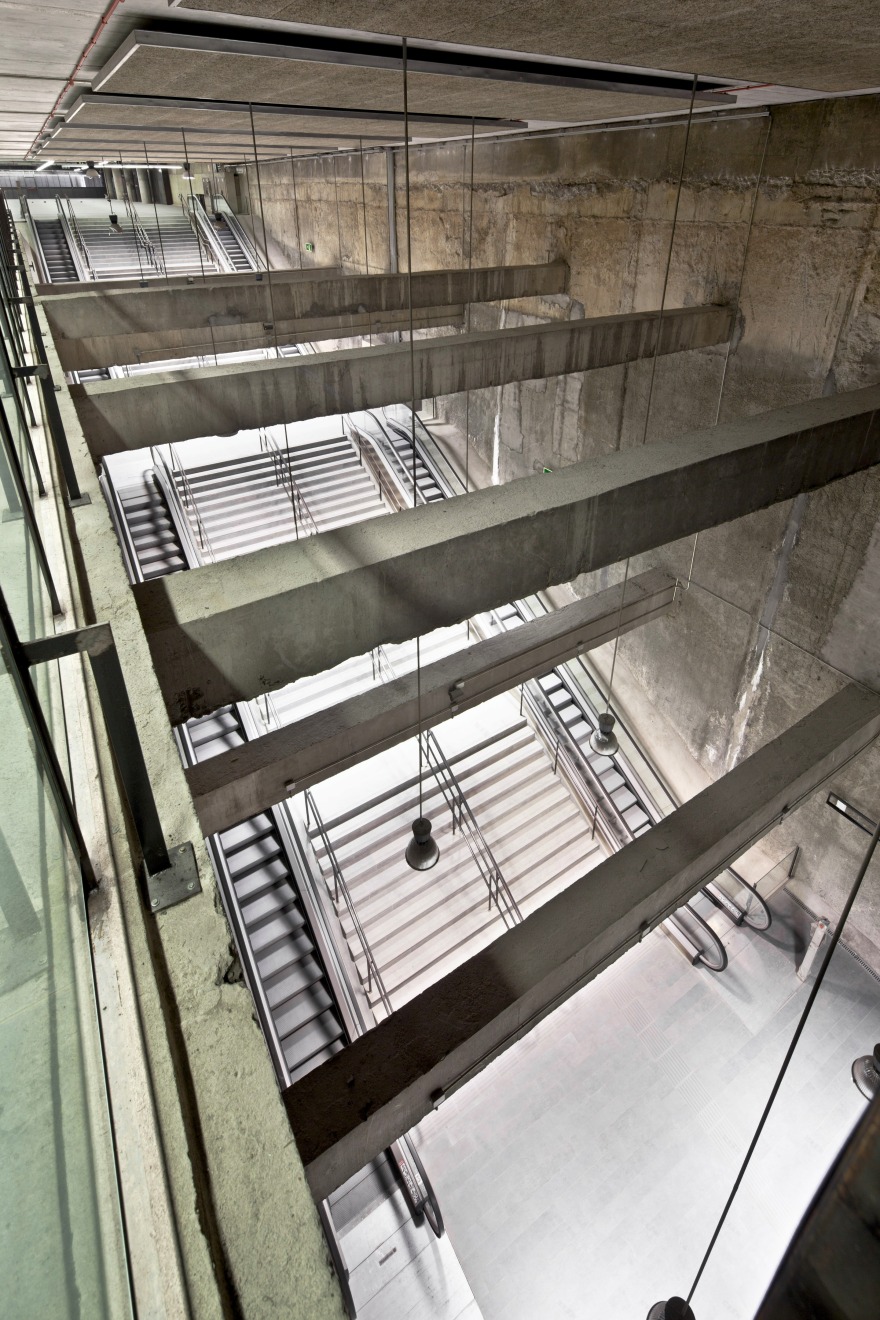 西班牙 L9 地铁线三站点的地下建筑设计-7