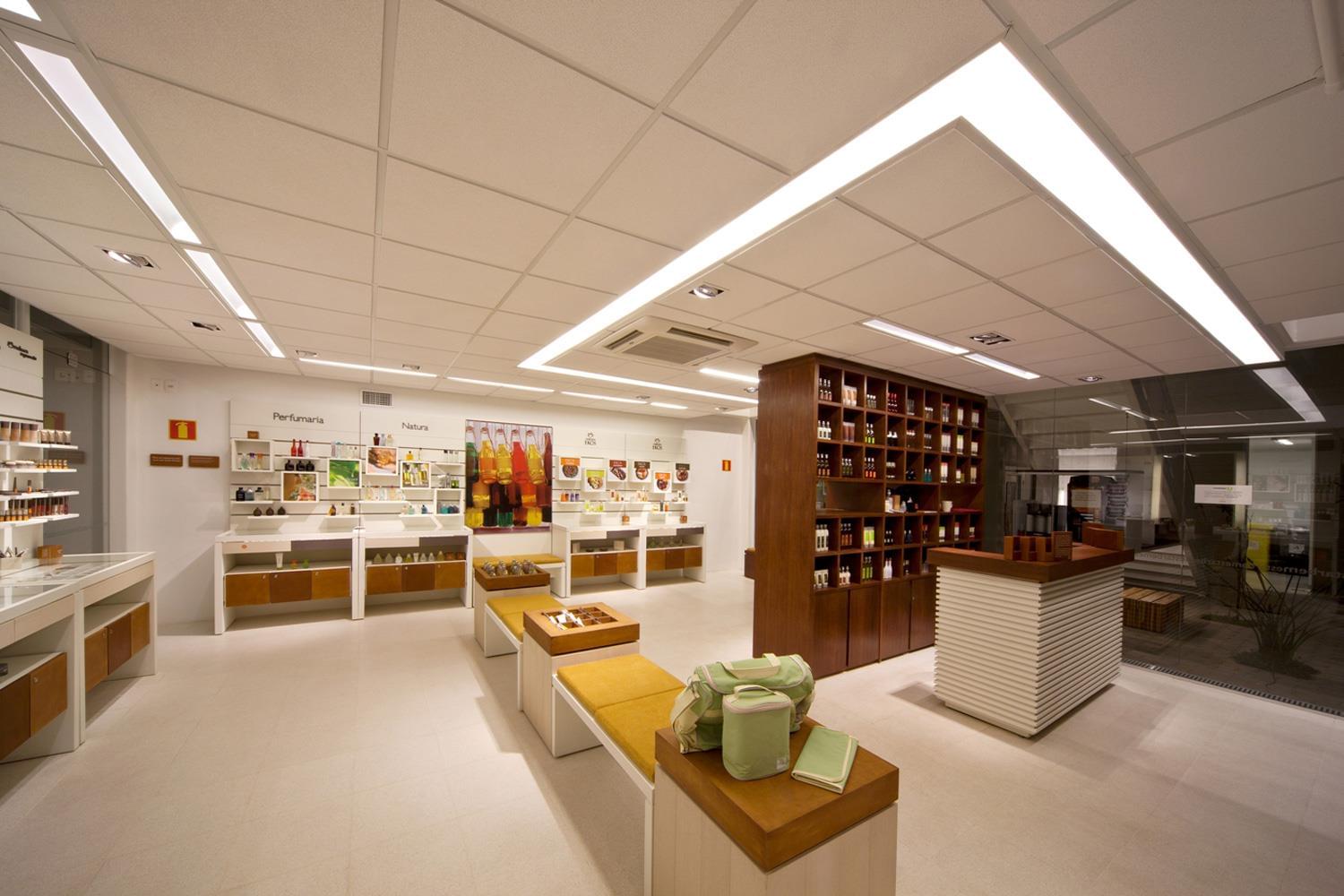 巴西圣保罗 Casa Natura 展示中心 | 环保可持续的创新商业设计-14