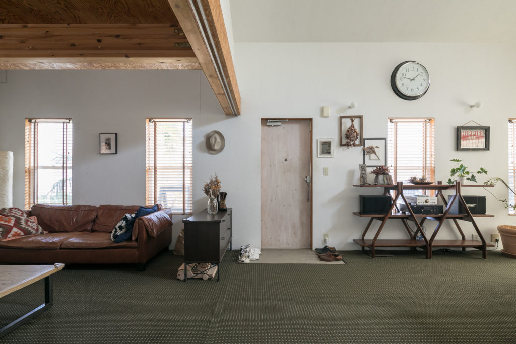 米軍ハウスが並ぶ街アメリカンスタイルの平屋住宅をチョイス | Style of Life | 100%LiFE-0