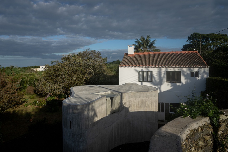 葡萄牙雕塑家的工作室丨Bernardo Rodrigues Architects-8