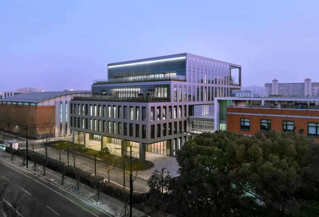 上海机场运行指挥中心扩建工程丨中国上海丨华建集团华东建筑设计研究院有限公司-14