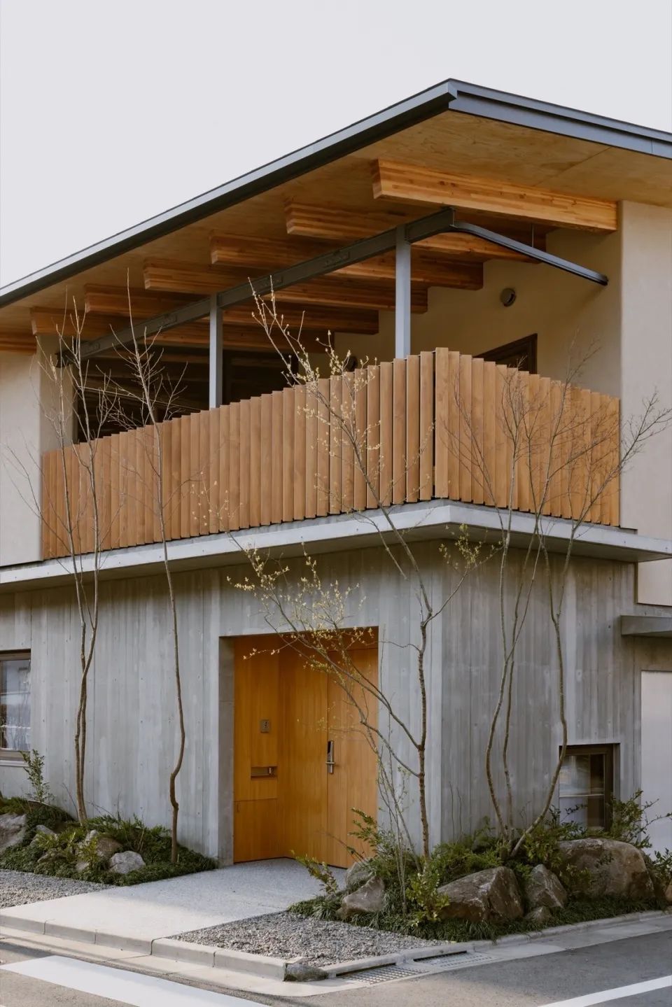 小大＋磯田和明｜日本八雲の家-32