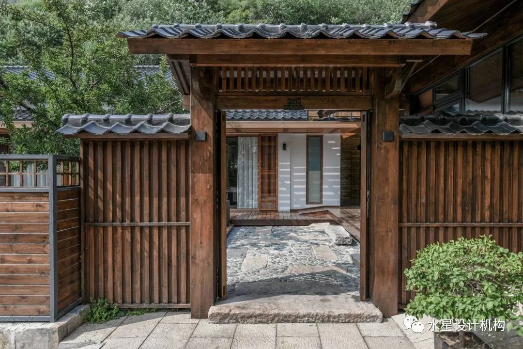 听水山房 · 原木日式禅意民宿设计典范丨中国北京-9