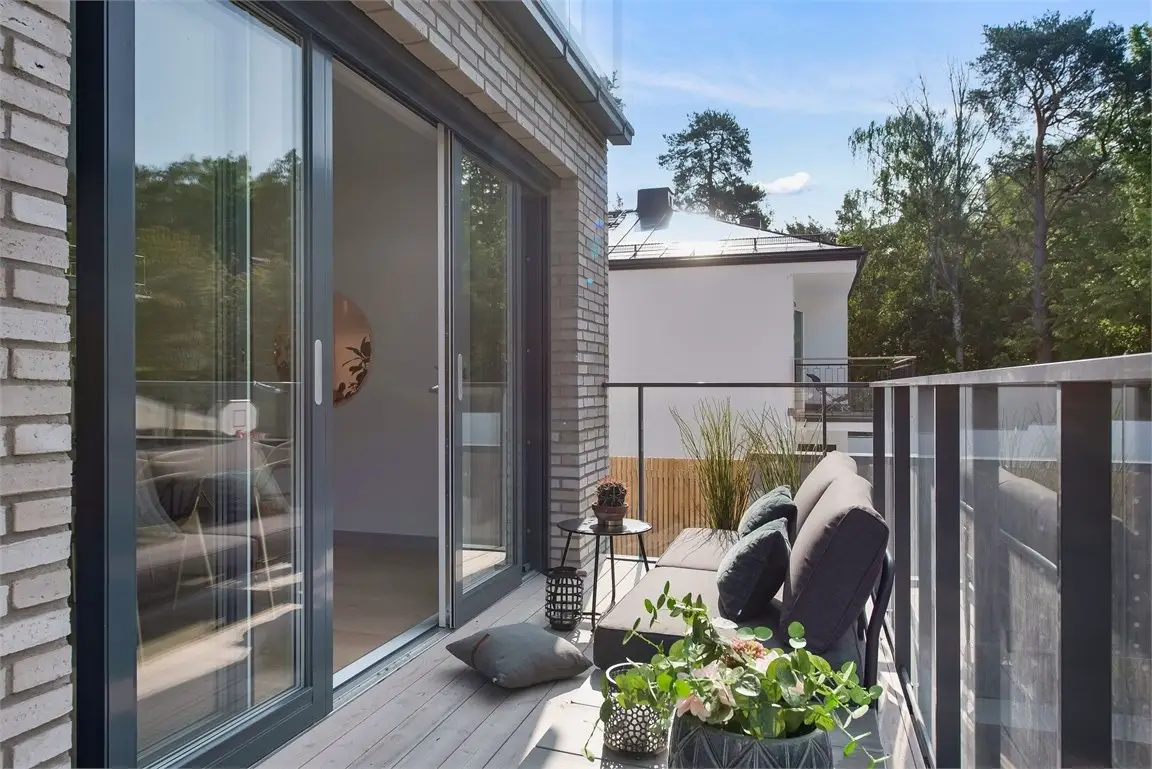 瑞典 88 平米现代厨房设计，美食优先的宽敞生活空间-17