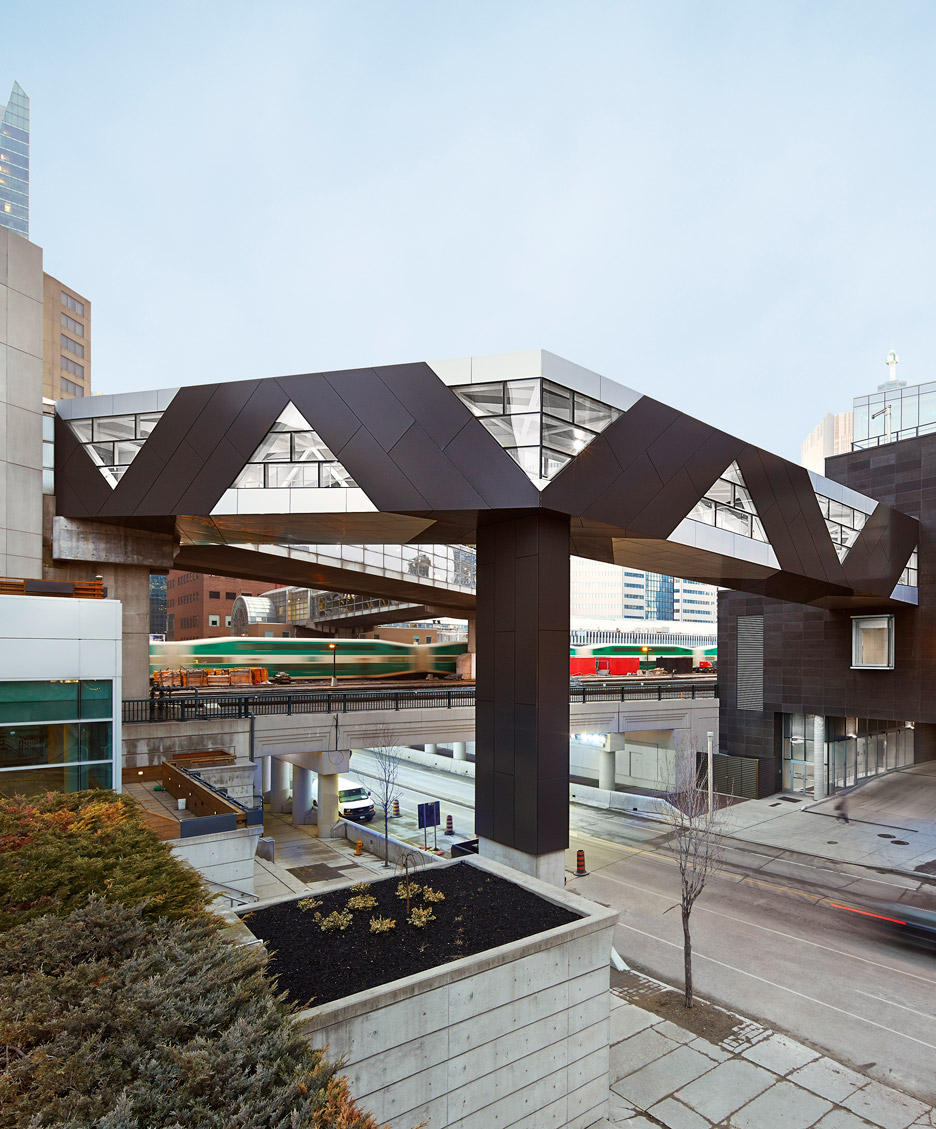 多伦多会议中心黑白桥-22