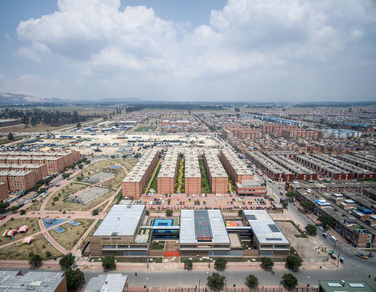 灵活空间与户外融合的哥伦比亚幼儿园设计-42