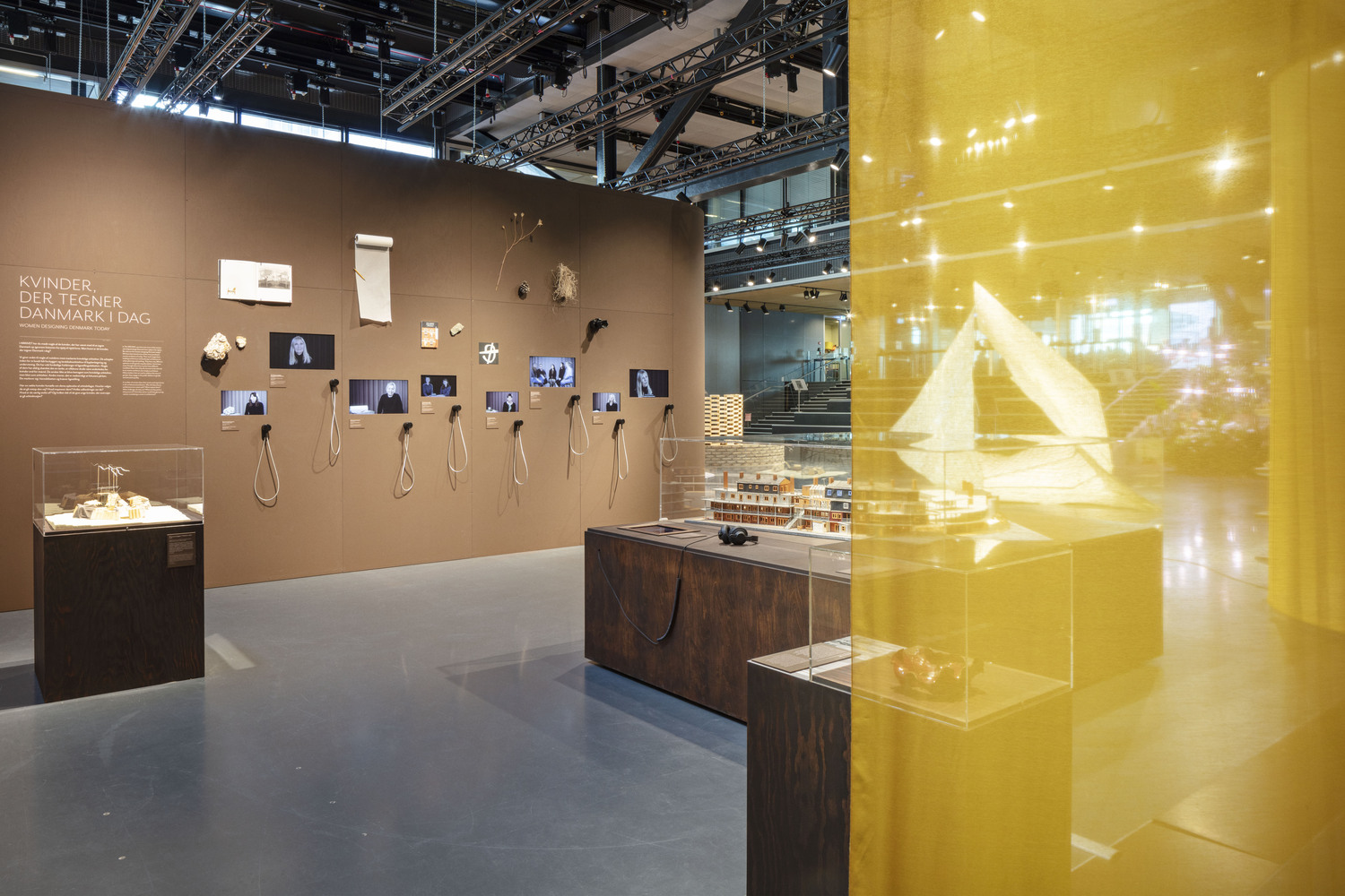 建筑中的女性展览丨丹麦丨丹麦建筑中心-11