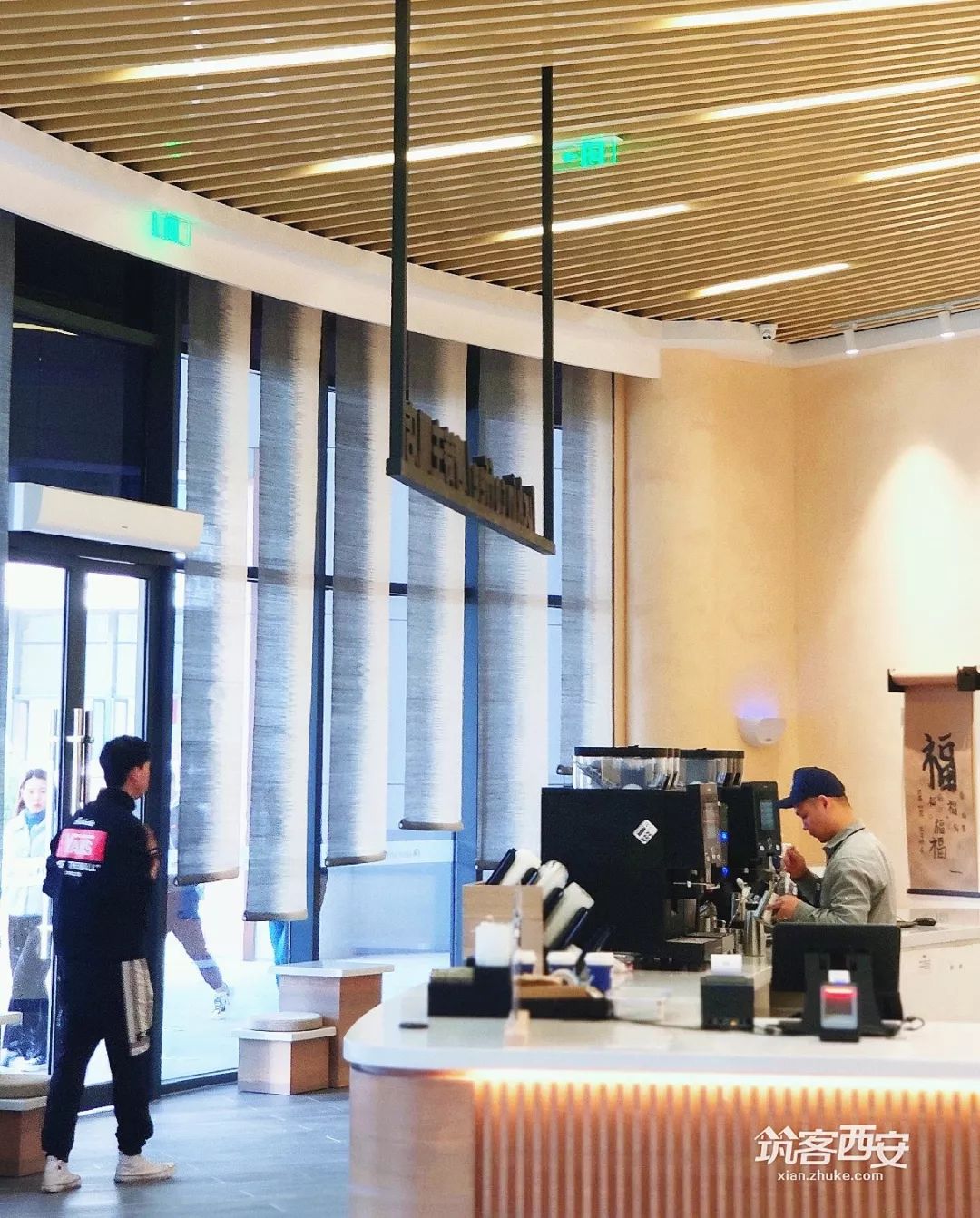 瑞幸咖啡唐诗主题店 | 诗意空间,重现大唐盛世-42