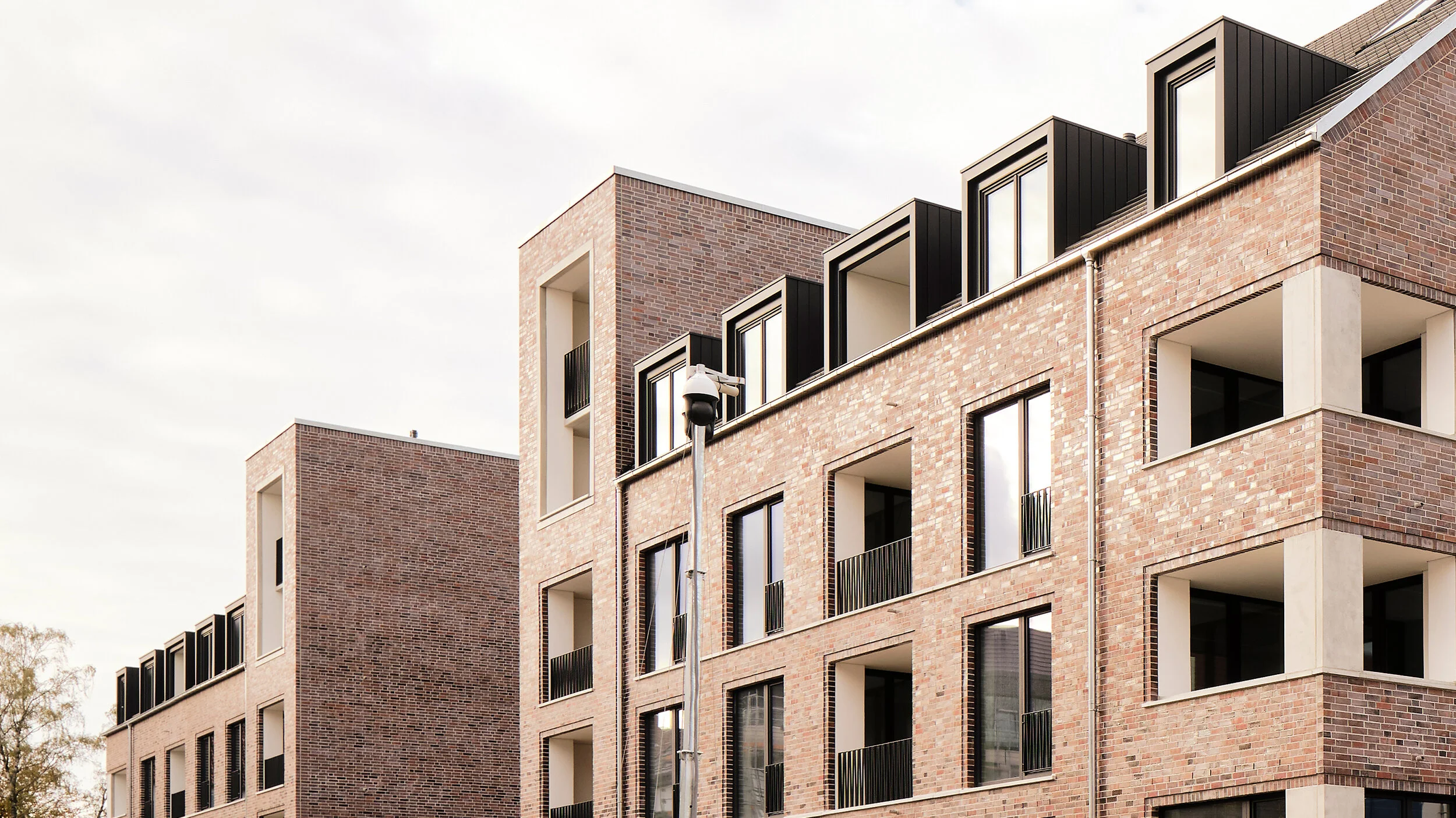 KHG 克莱弗勒德庄园庭院（注：由于KLEEFLEDER可能是特定名称，一般按音译处理；HOFGÄRTEN常见为庄园庭院之意 ） 丨德国汉诺威-0