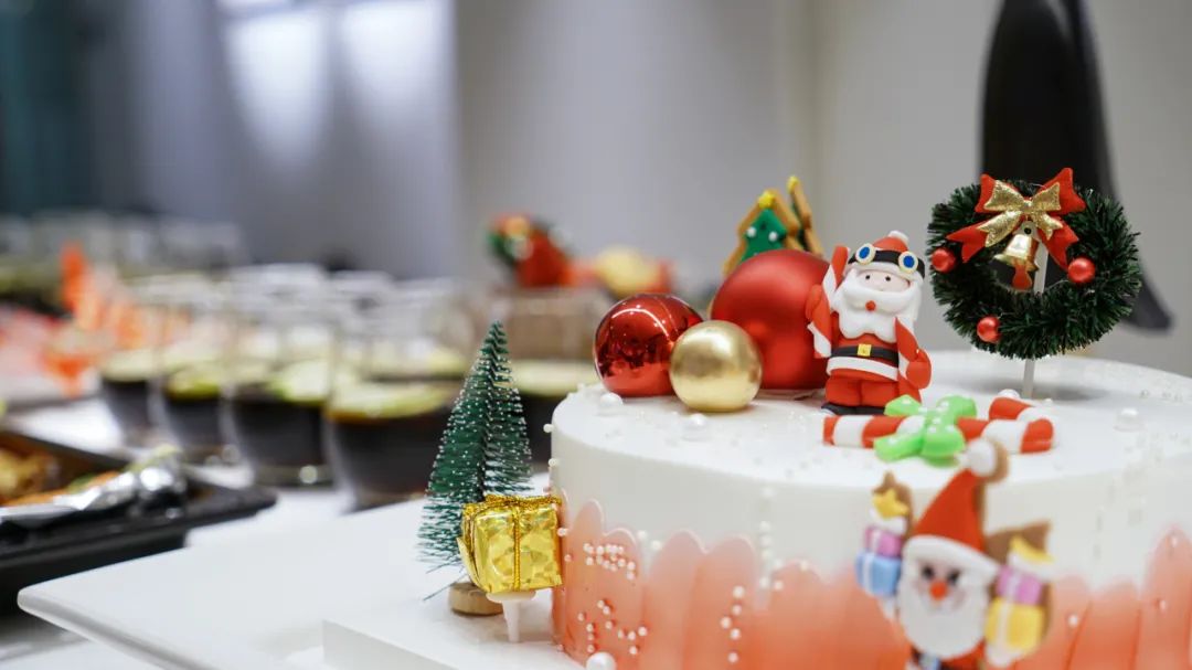 INS 圣诞电影节能带来什么样的室内设计灵感？-17