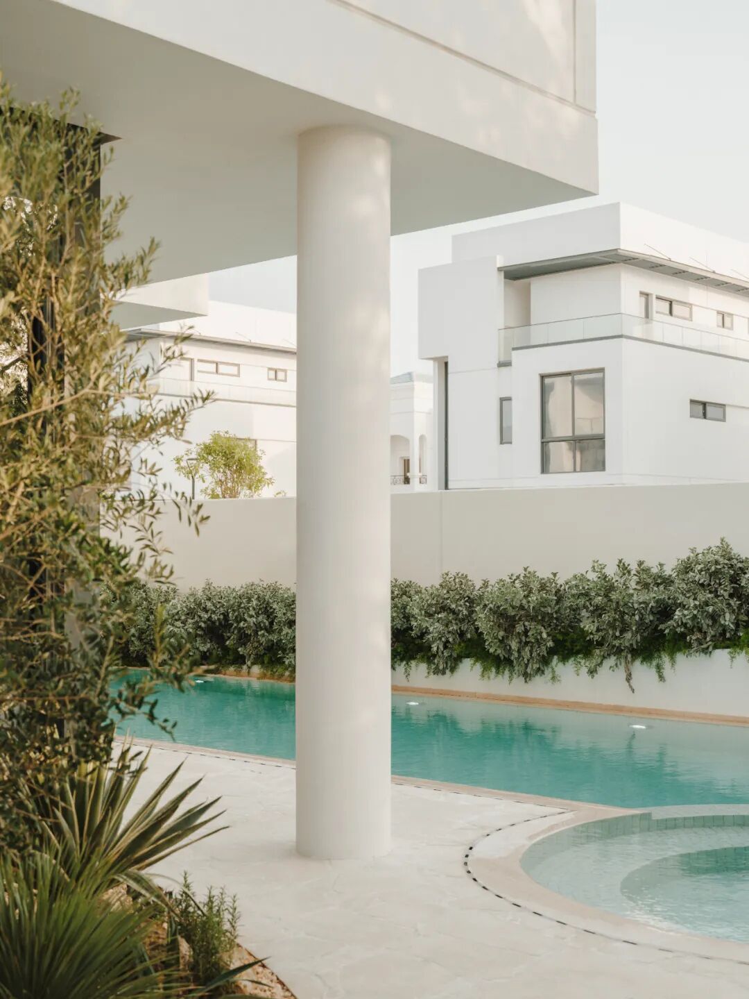 阿联酋迪拜650㎡滨海别墅丨楼房花朵设计-29