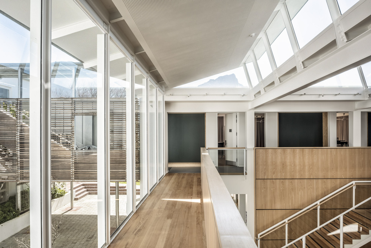 南非音乐学校的中庭扩建-16