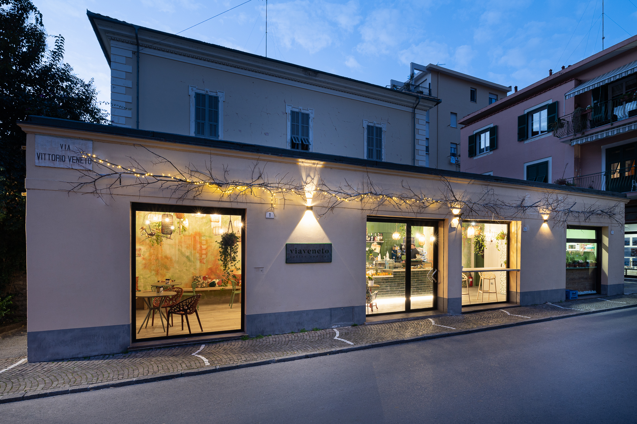 绿色之境 · VIAVENETO 咖啡店丨意大利丨sinapsiarchitettura-32