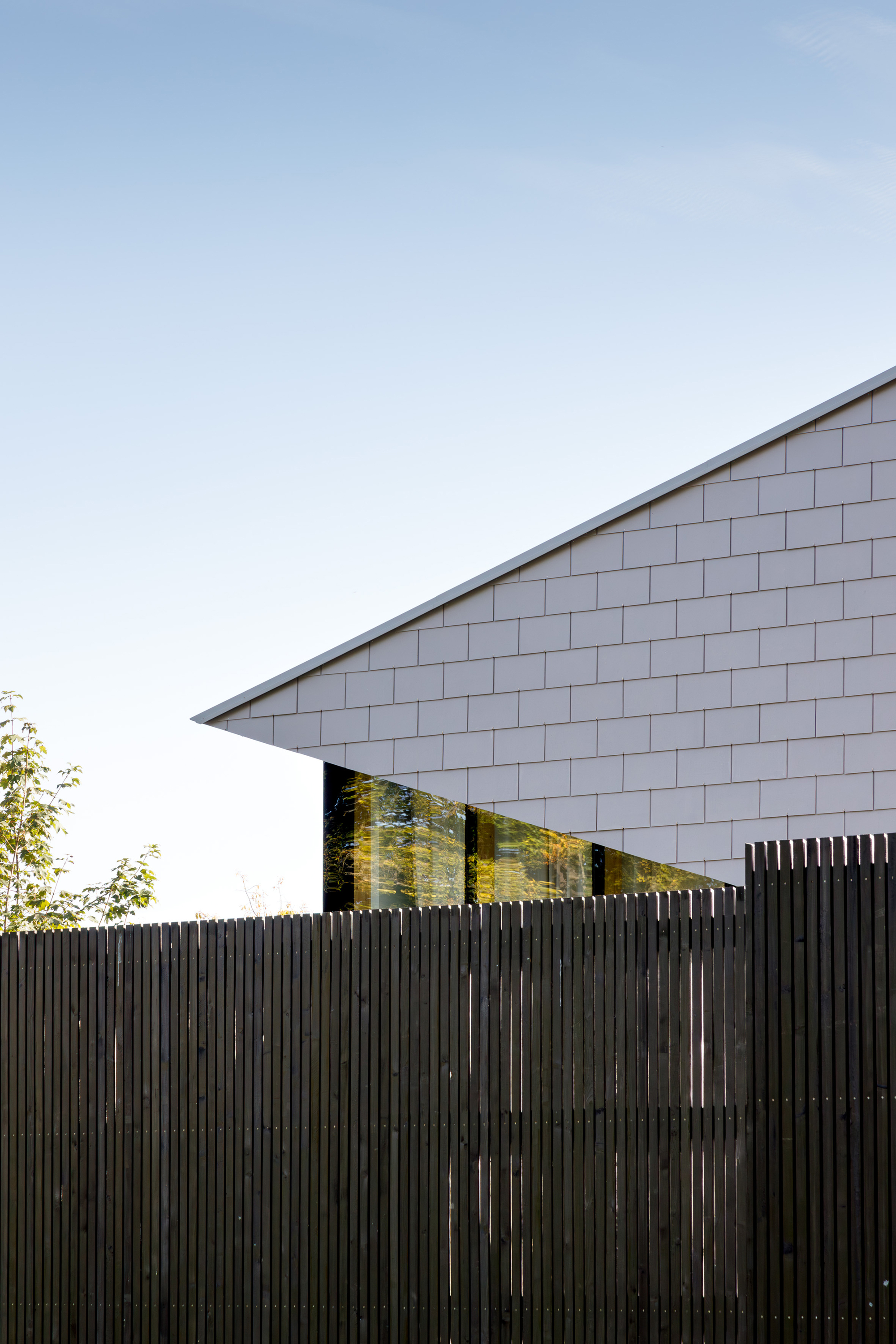 劳特·罗马山丨Moser und Hager Architekten-25