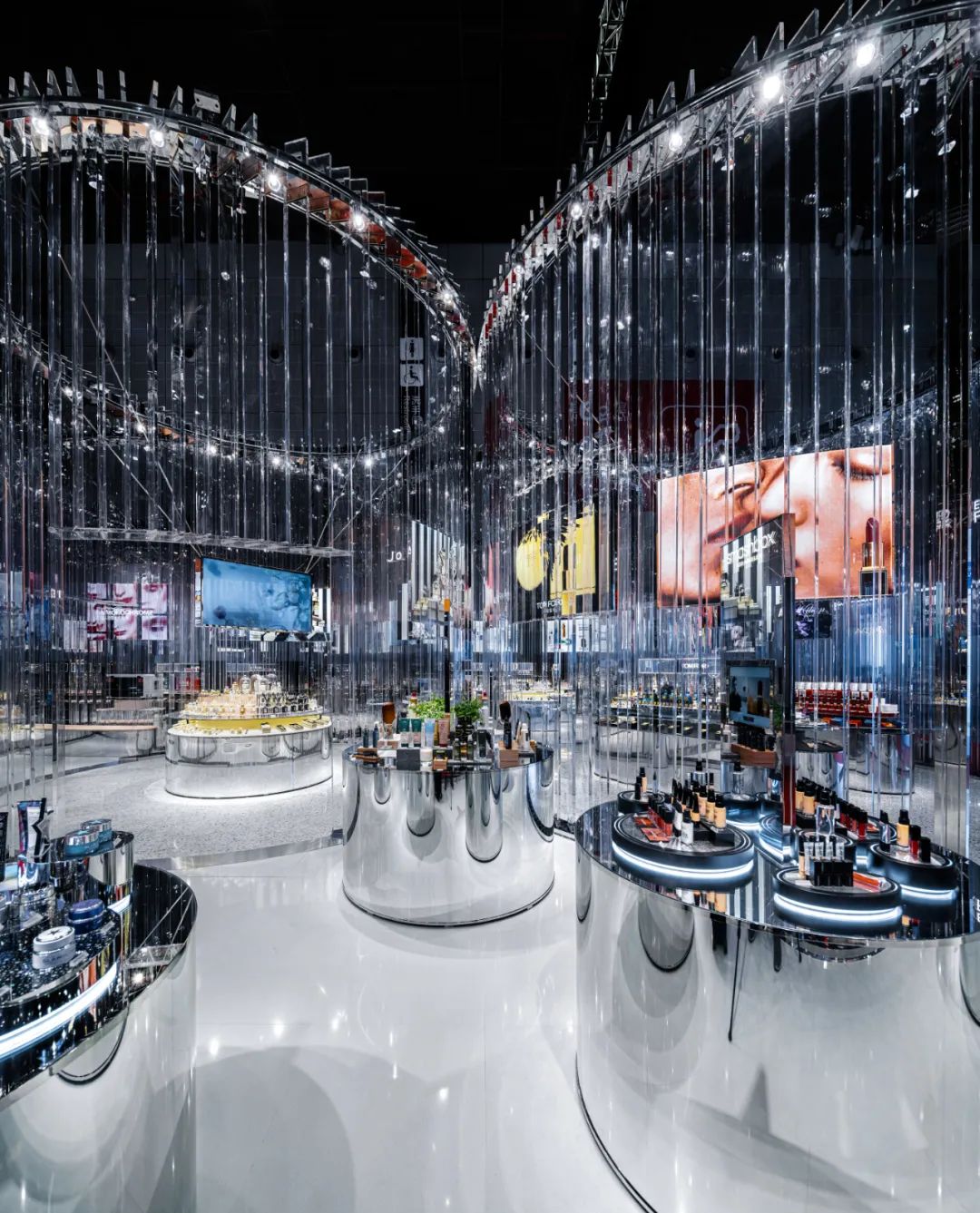 雅诗兰黛进博会展馆——栋栖设计打造梦幻透明立方体-20