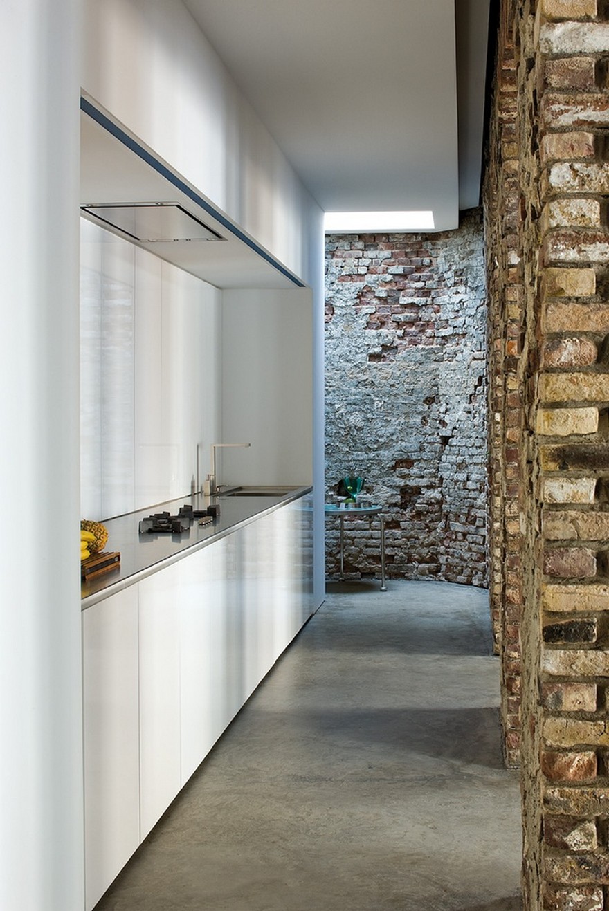 Old Factory Conversion in Dusseldorf / Atelier d’Architecture Bruno Erpicum-9