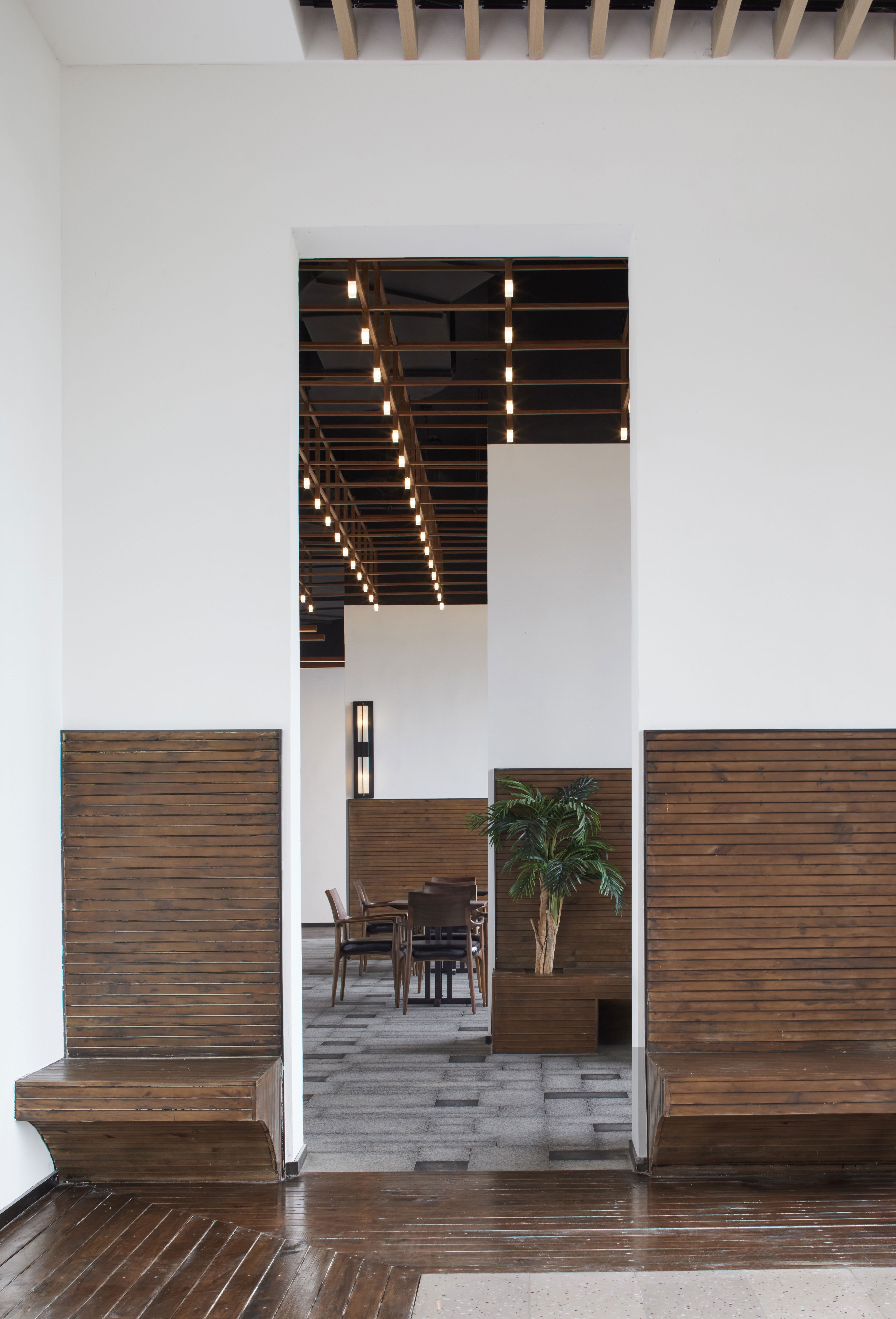 美纵设计｜旭辉重庆 铂悦澜庭 架空层-2