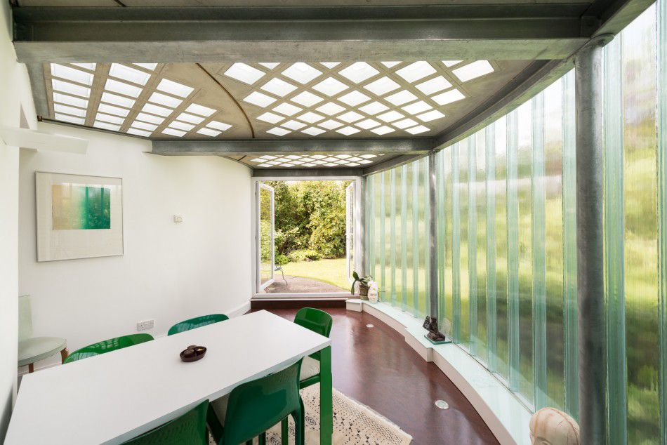 House Designed by Oliver Hill in 1935 is Currently for Sale-27