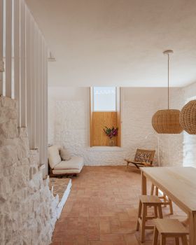 锡尔维斯的房子丨葡萄牙丨BOMO Arquitectos