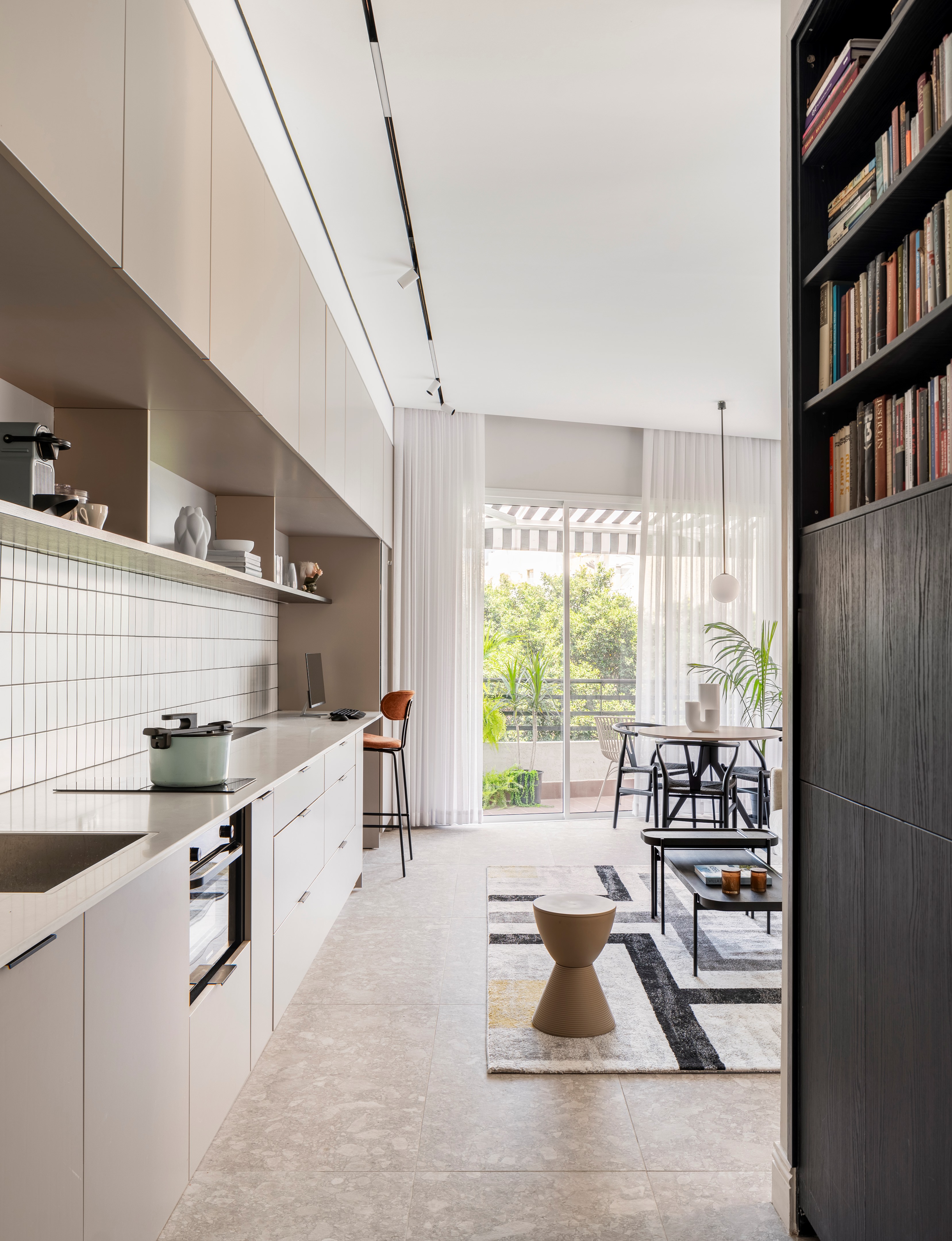 现代主义宝石 · K·O·T Architects 的公寓设计丨以色列特拉维夫丨K.O.T. Architects-18