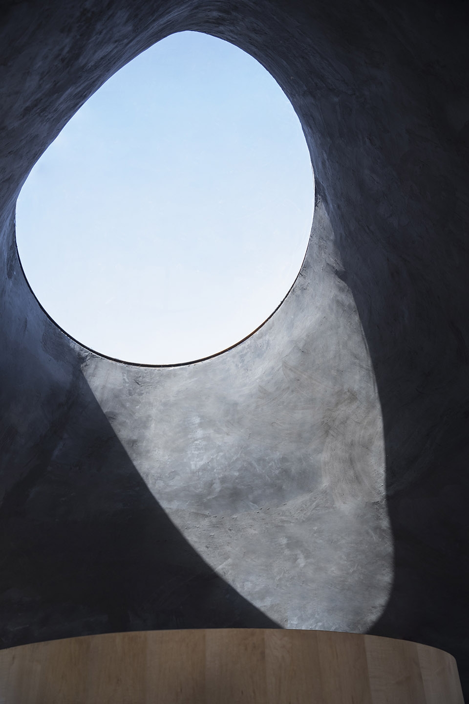 《亼屮囗》设计-41