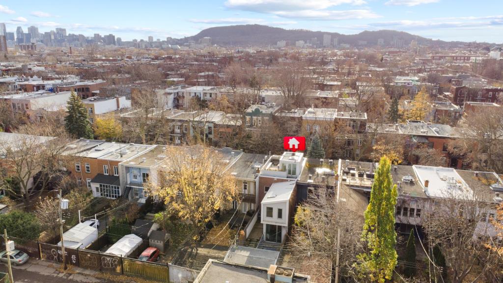 蒙特利尔高原皇家中心带泳池豪宅丨加拿大蒙特利尔-34