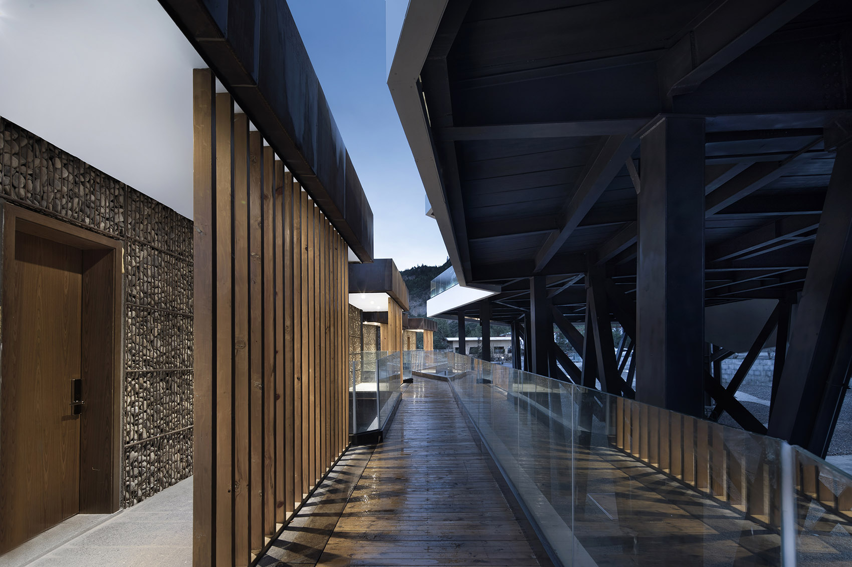 然乌湖国际自驾与房车营地，西藏 / 小隐建筑-47